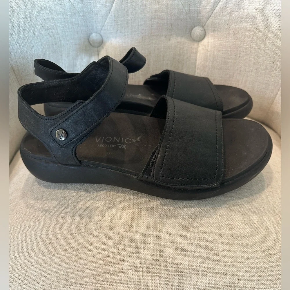 Vionic Awaken RX Women’s 8.5 Wide Black Leather Strappy Sandals Comfort Recovery